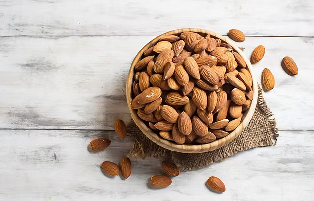Combien peut-on manger d'amandes par jour ?